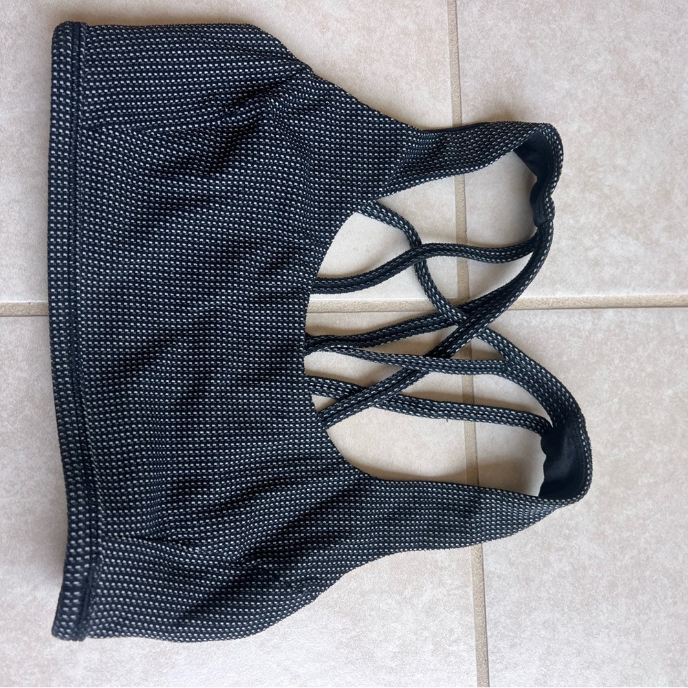 Lululemon Sports Bra Strappy